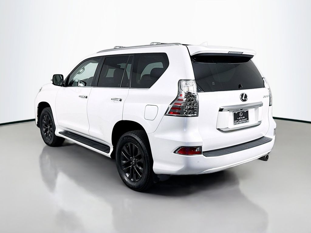 Thumbnail: 2023 Lexus GX - 7