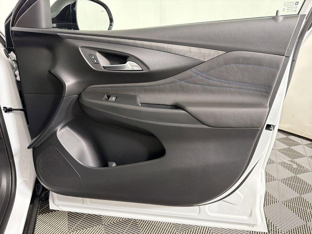 new 2026 Buick Envista car, priced at $30,325