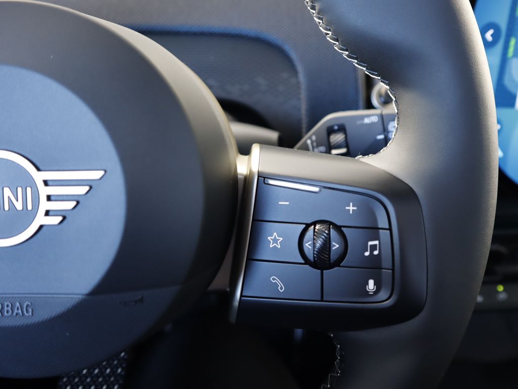 Thumbnail: 2025 MINI Cooper Countryman - 14