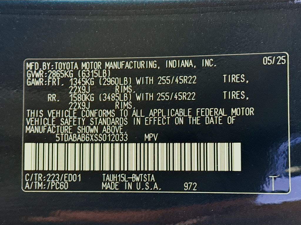2025 Lexus TX 500h 24