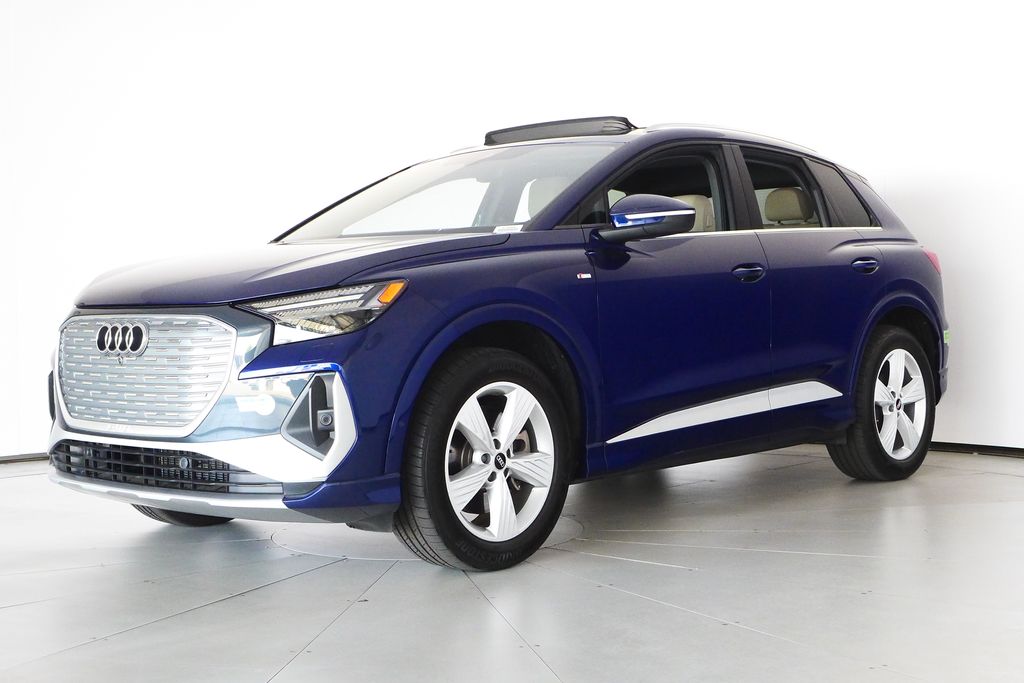 Thumbnail: 2023 Audi Q4 e-tron - 2