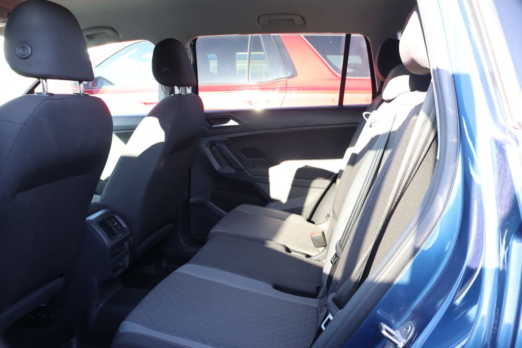 Thumbnail: 2019 Volkswagen Tiguan - 29