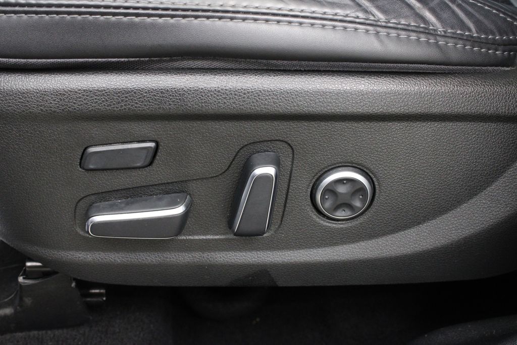 used 2023 Hyundai Santa Fe car, priced at $28,911