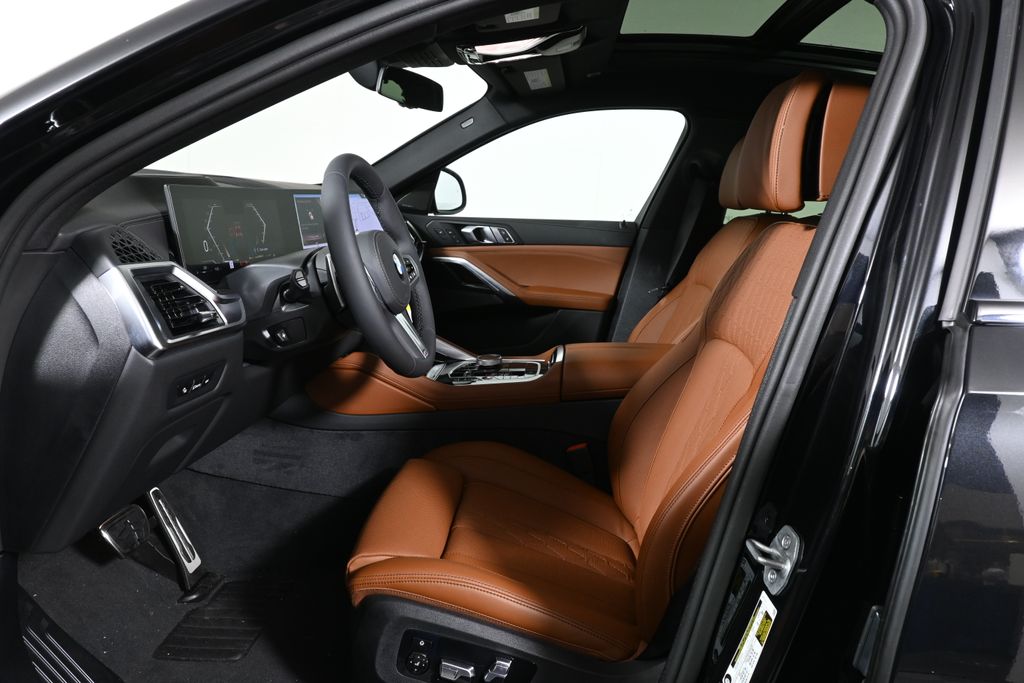 Thumbnail: 2027 BMW X6 - 3