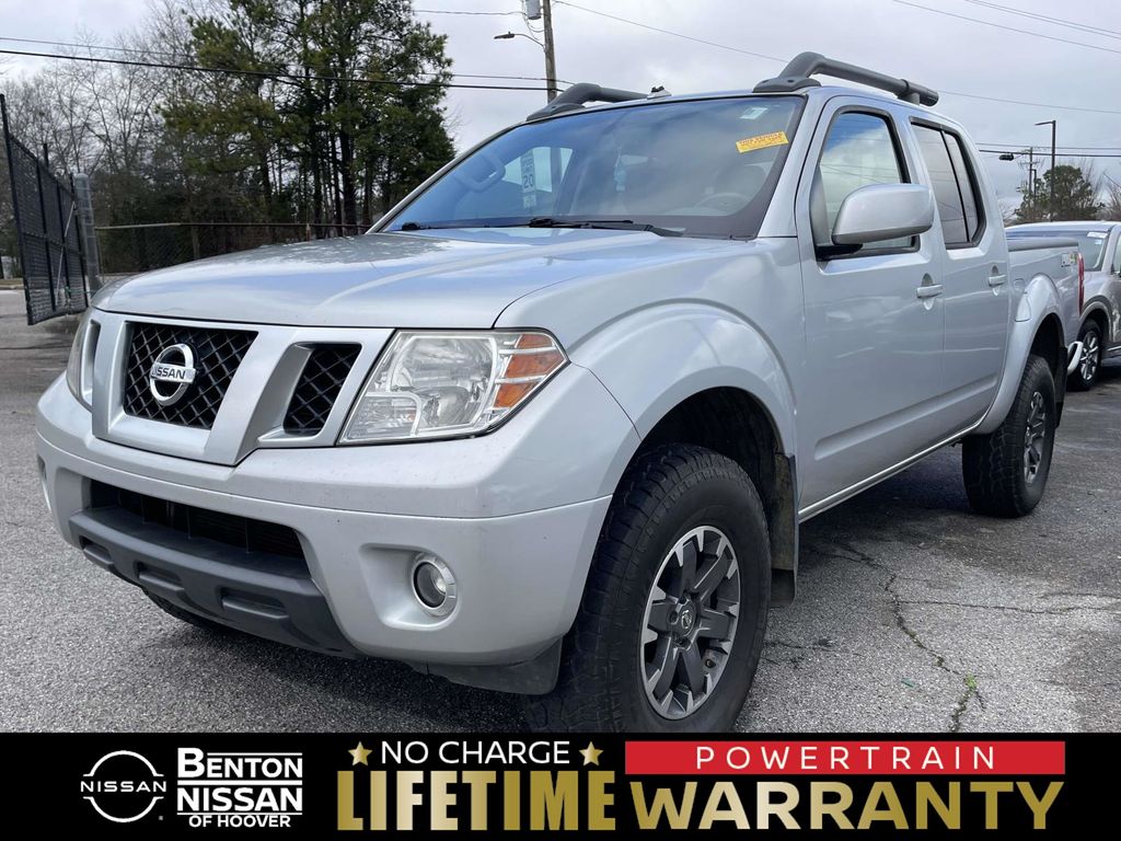 2017 Nissan Frontier PRO-4X Crew Cab 4WD