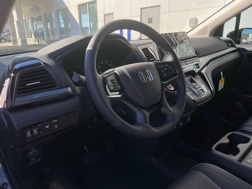 Thumbnail: 2026 Honda Odyssey - 29