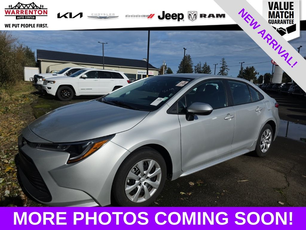 2024 Toyota Corolla LE