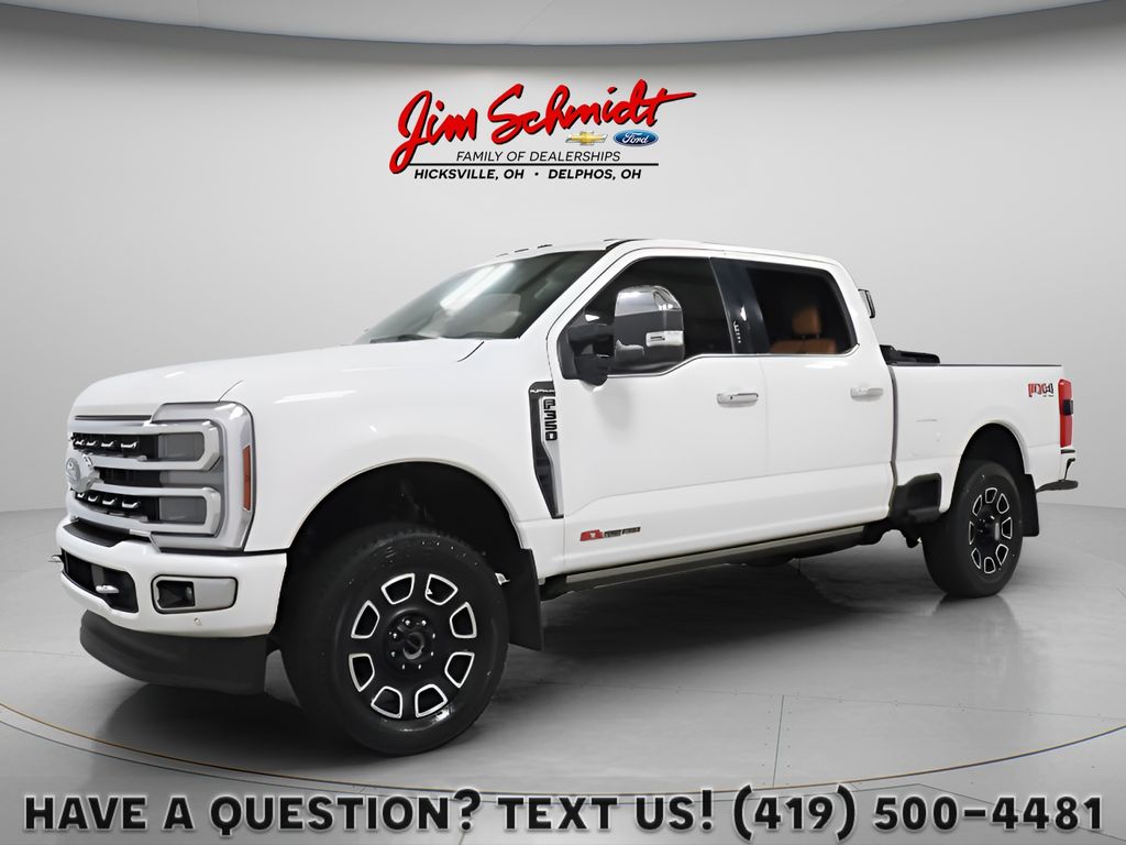Star White Metallic Tri-Coat 2024 Ford F-350 Super Duty Platinum Crew Cab 4WD Pickup Truck Four-Wheel Drive Automatic