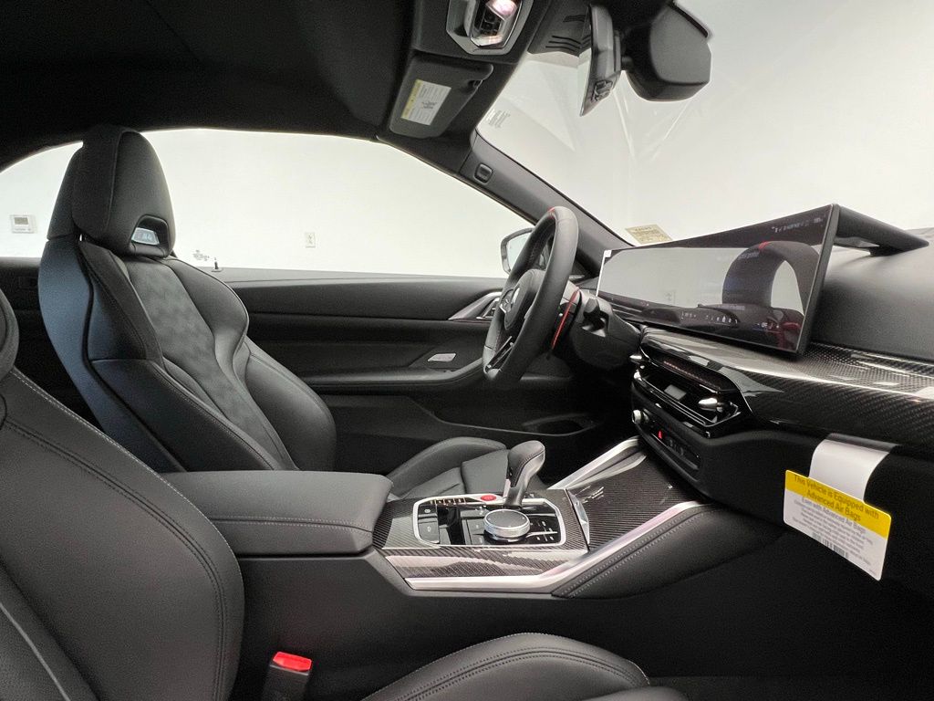 Thumbnail: 2026 BMW M4 - 10