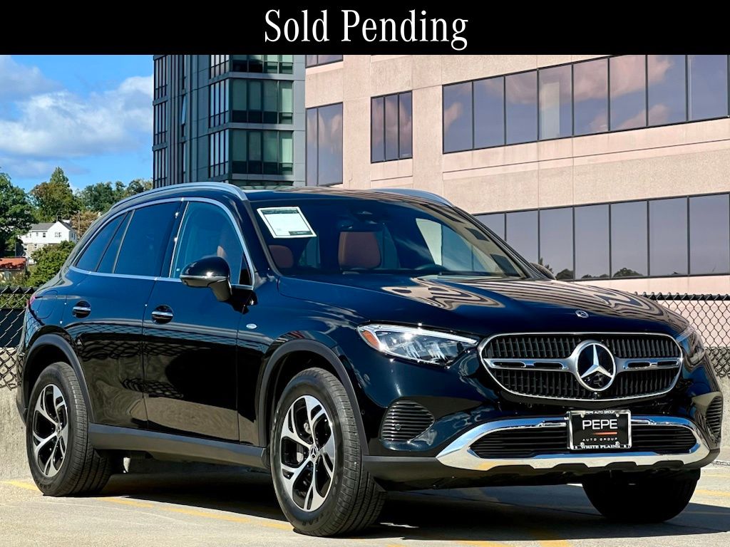Black 2025 Mercedes-Benz GLC SUV / Crossover All-Wheel Drive 9-Speed Automatic