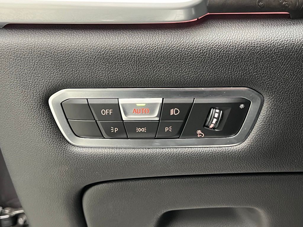 Thumbnail: 2023 BMW X5 - 20