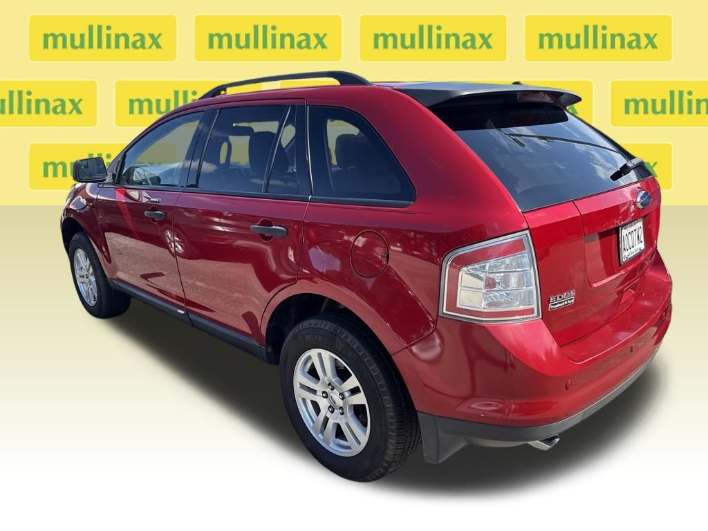 Used 2010  Ford SE image 3