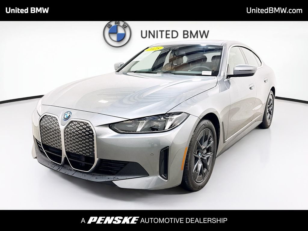 Thumbnail: 2025 BMW i4 - 1