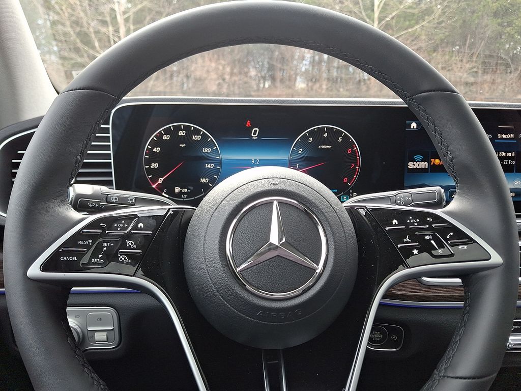 Thumbnail: 2026 Mercedes-Benz GLE - 15