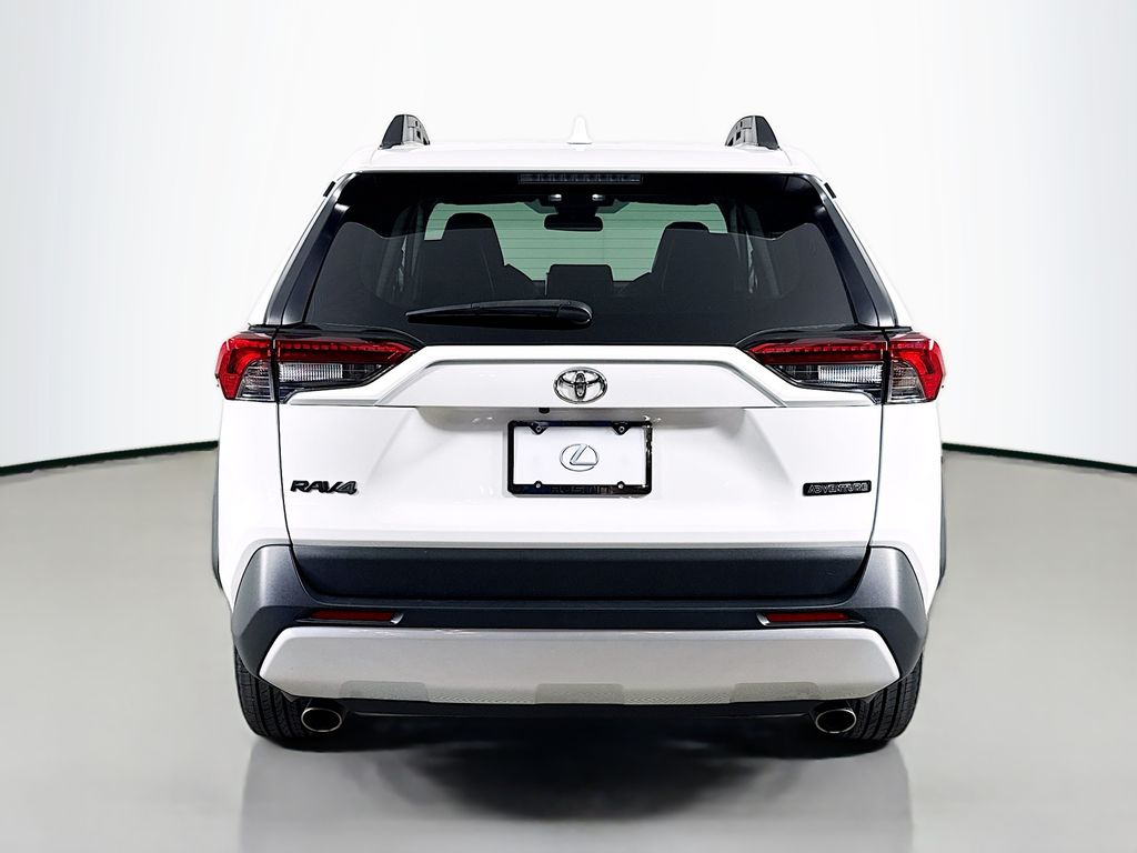 Thumbnail: 2023 Toyota RAV4 - 6
