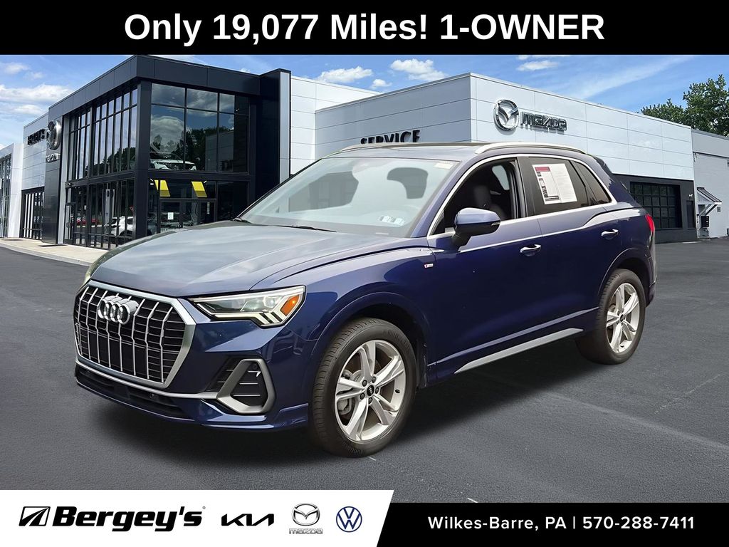 Navarra Blue Metallic 2024 Audi Q3 SUV / Crossover All-Wheel Drive 8-Speed Automatic