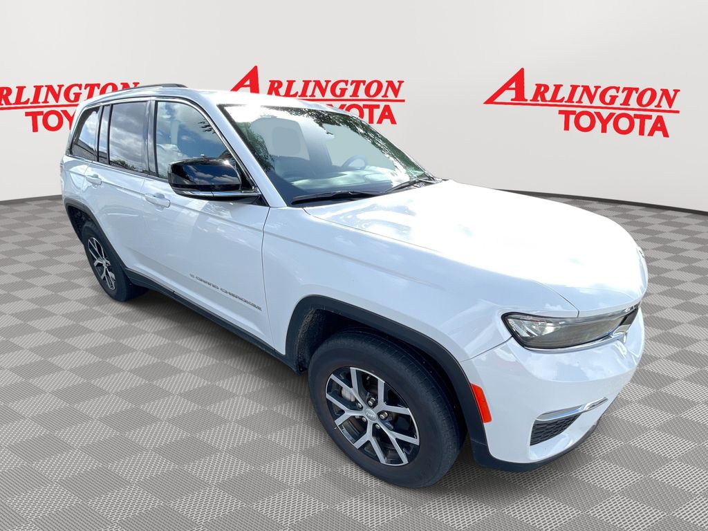 2024 Jeep Grand Cherokee Limited's photo