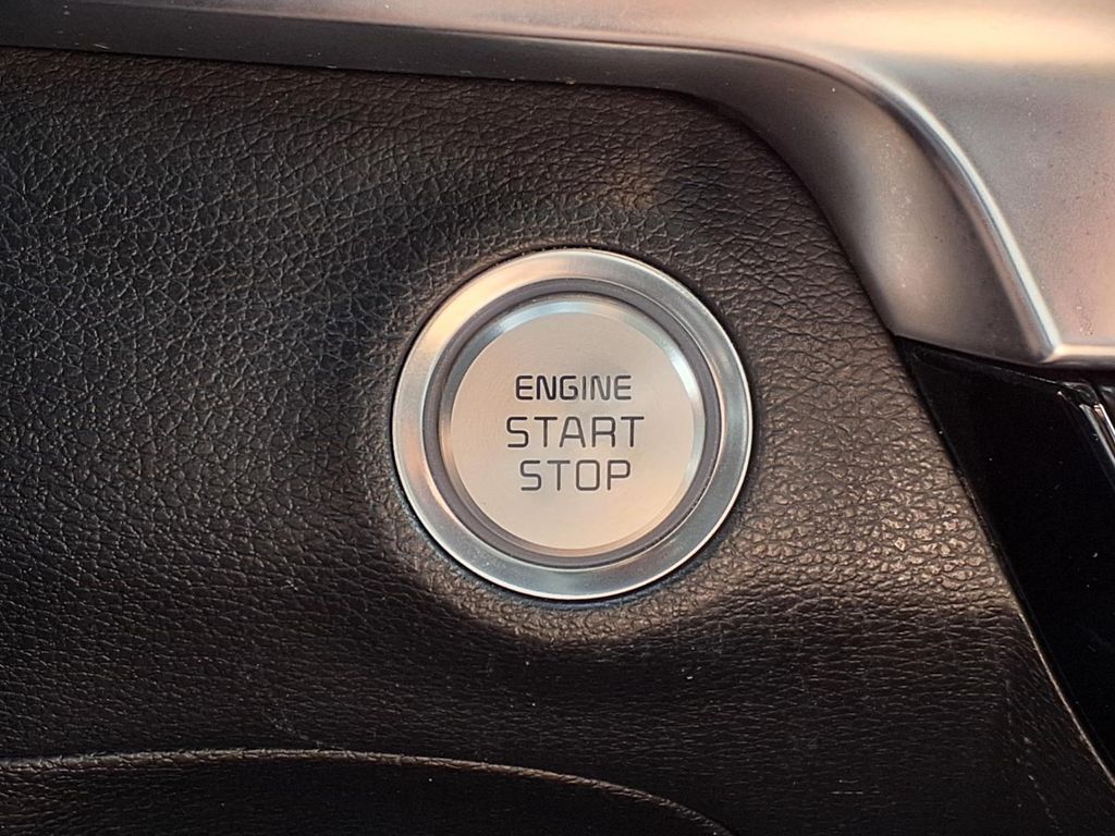 2020 Kia Telluride SX White at Joe Myers Mazda Kia