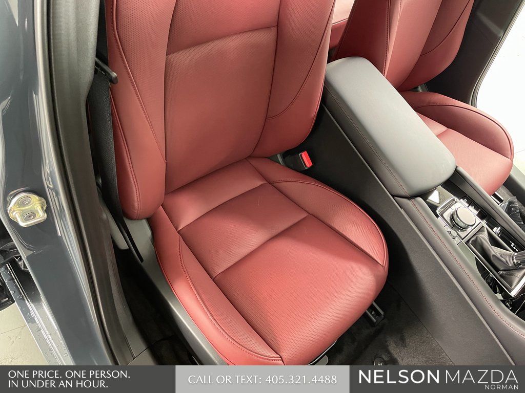 2026 Mazda Mazda3 Carbon Edition - Photo 44