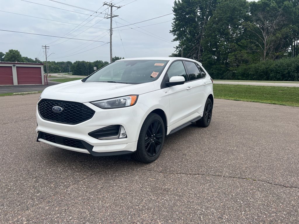 2022 Ford Edge