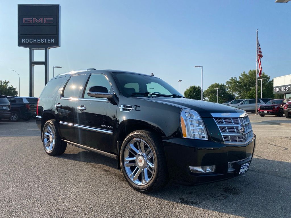 2013 Cadillac Escalade Platinum 4WD