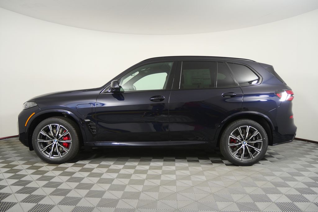 Thumbnail: 2026 BMW X5 - 6