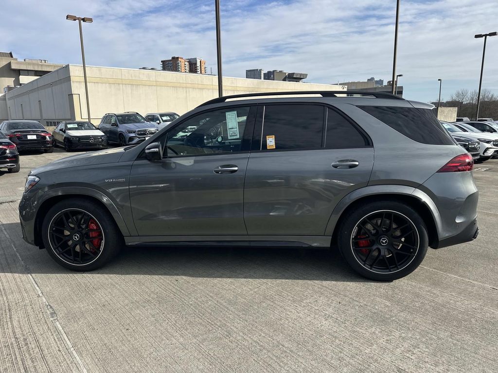 Thumbnail: 2026 Mercedes-Benz GLE - 8