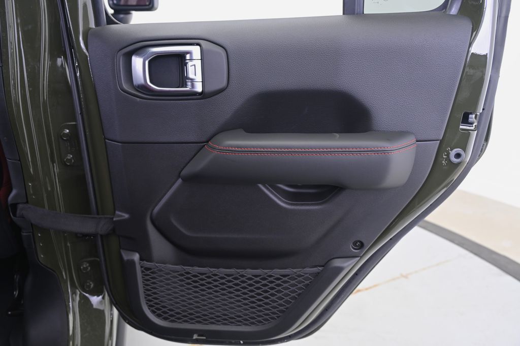 Thumbnail: 2024 Jeep Wrangler - 15