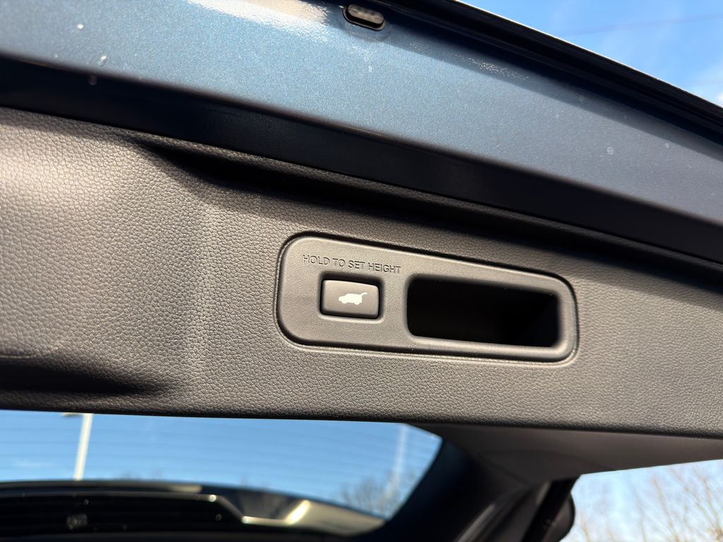 Thumbnail: 2026 Honda Pilot - 23