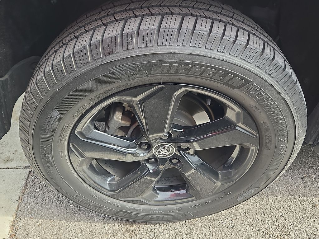 Used 2020 Toyota RAV4 Hybrid For Sale in Farmington, AR