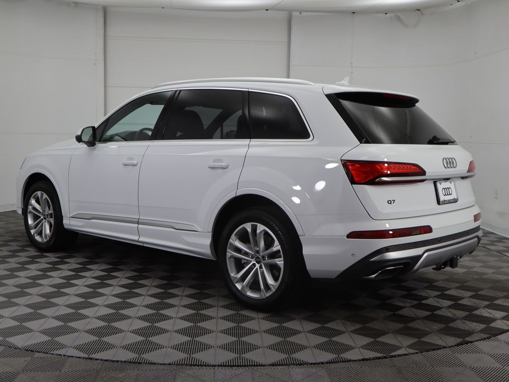 2025 Audi Q7 Premium Plus 7