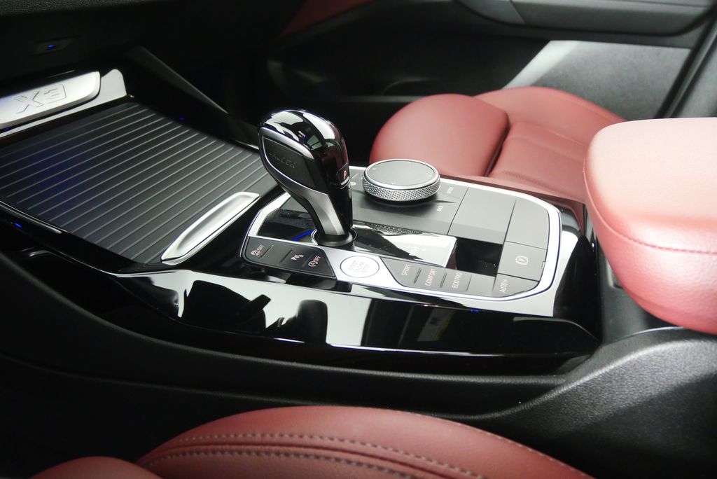 2022 BMW X3 sDrive30i 25