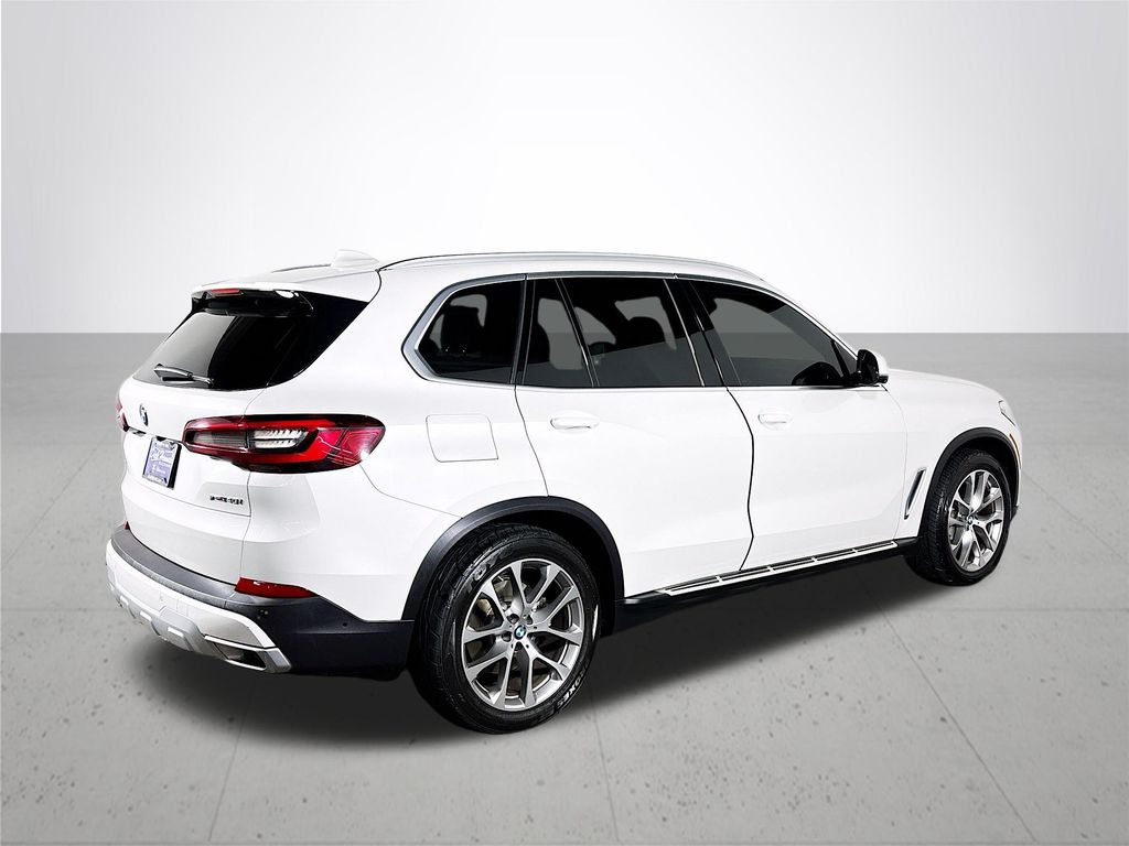 2023 BMW X5 xDrive40i