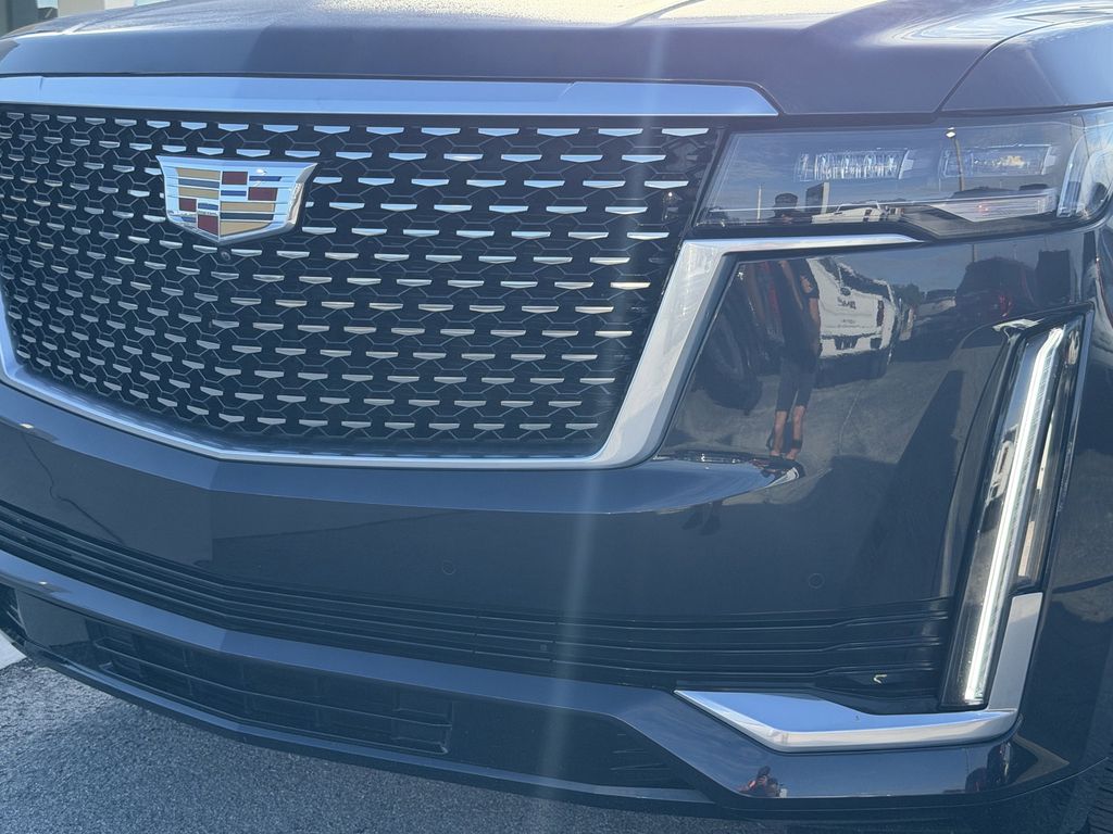 used 2023 Cadillac Escalade ESV car, priced at $72,491