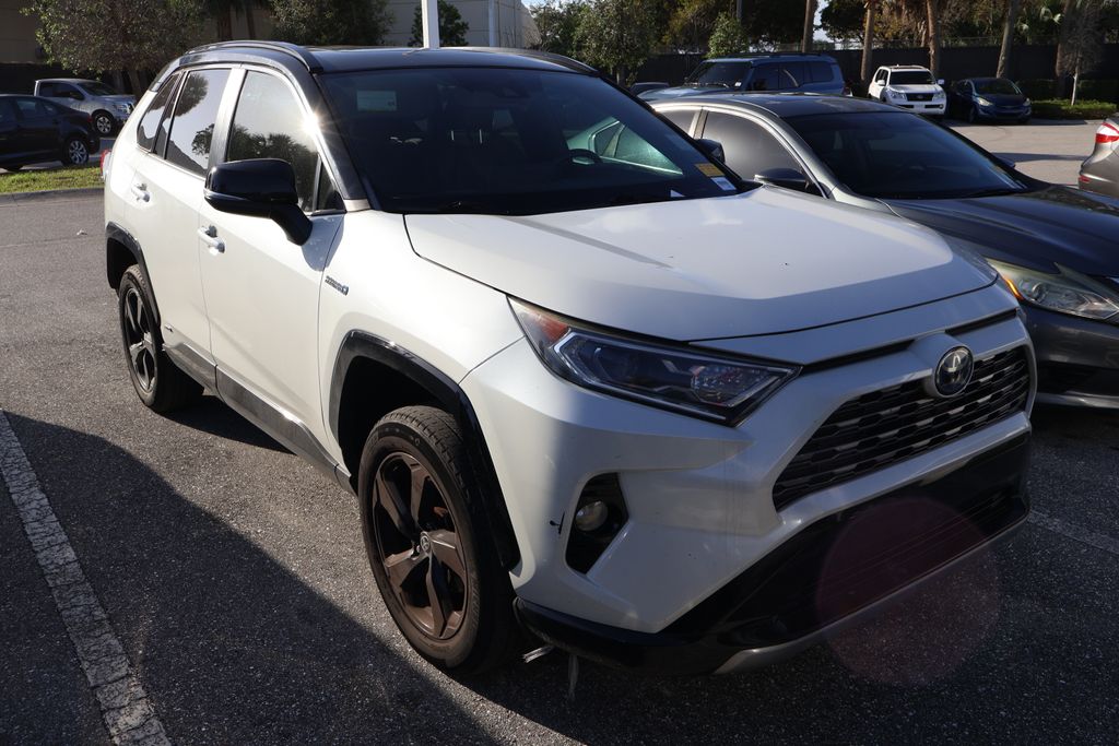 Thumbnail: 2021 Toyota RAV4 - 5
