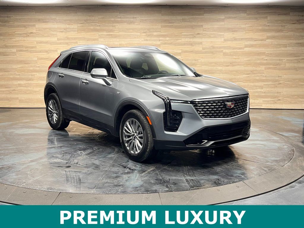 2024 Cadillac XT4 Premium Luxury AWD