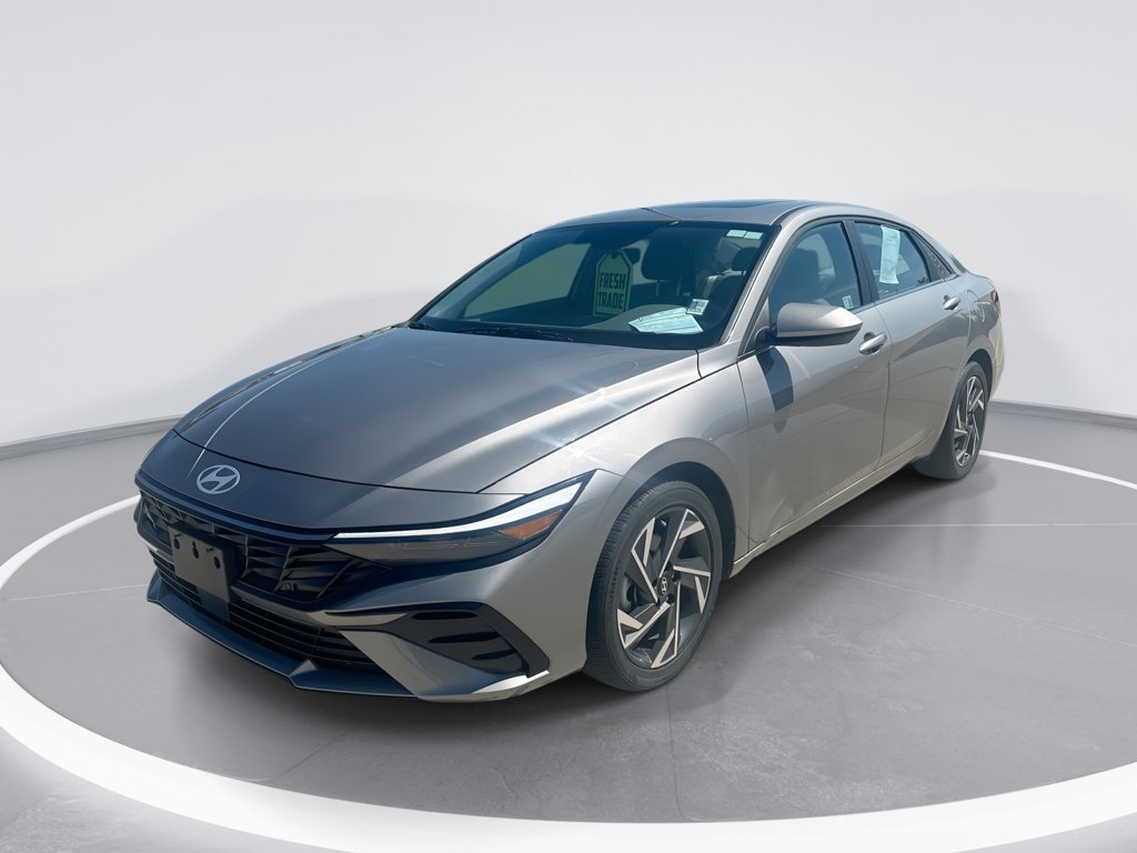 2024 Hyundai Elantra SEL FWD