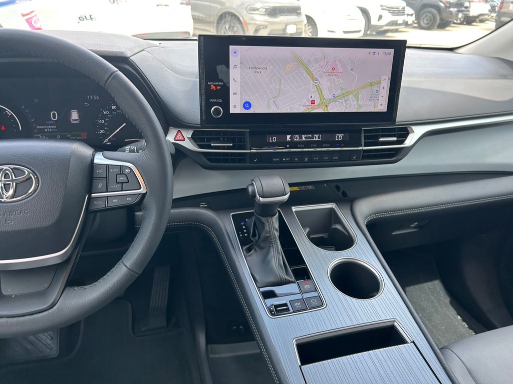 Used 2026 Toyota Sienna Van