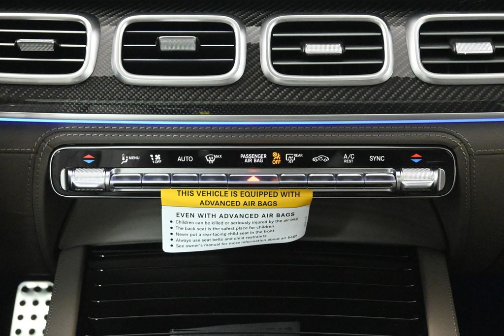 Thumbnail: 2026 Mercedes-Benz GLE - 20