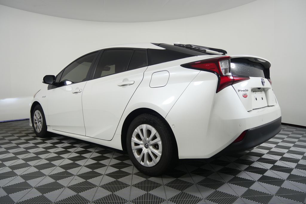 Thumbnail: 2022 Toyota Prius - 5
