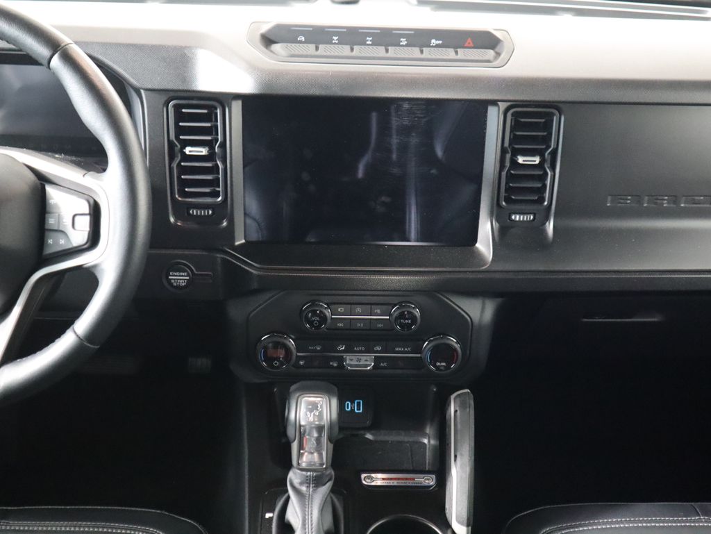 Thumbnail: 2021 Ford Bronco - 14