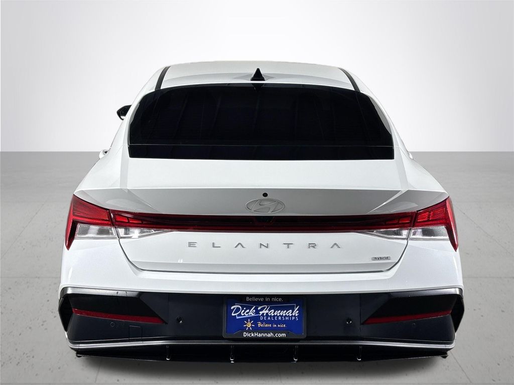 2024 Hyundai Elantra Hybrid Limited