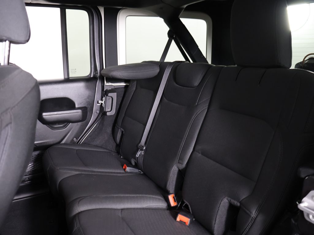 Used 2023 Gray Jeep Altitude image 30