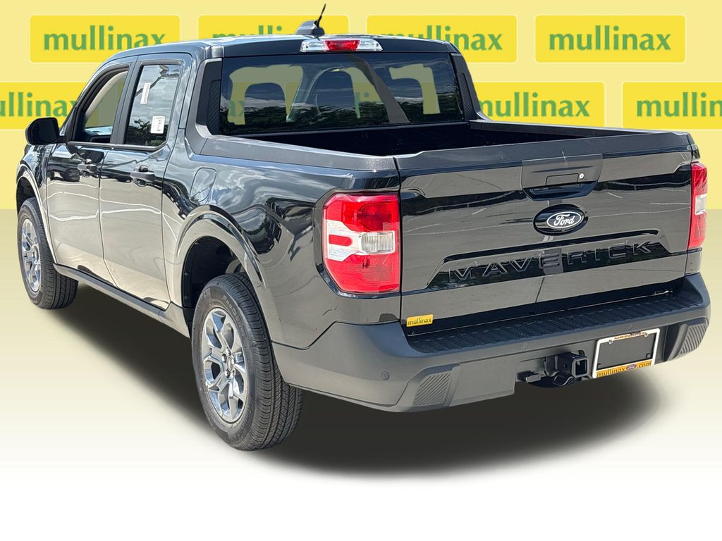 New 2026 Black Ford XLT image 8