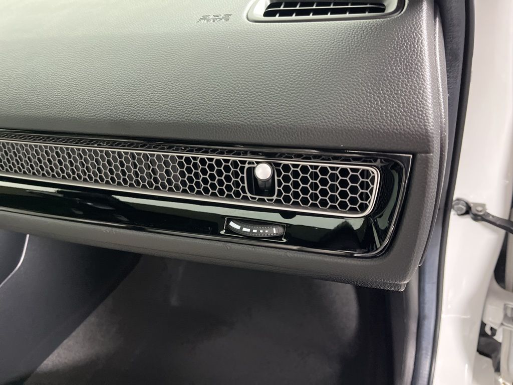 Thumbnail: 2024 Honda Civic - 10