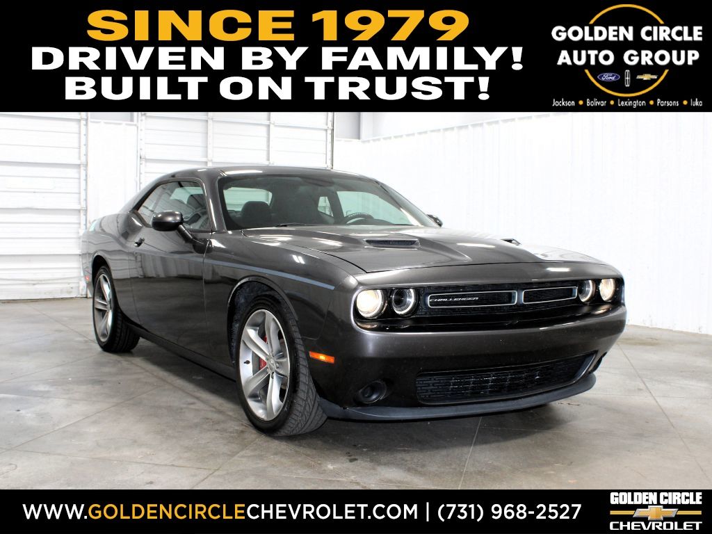 Gray (Granite Pearlcoat) 2016 Dodge Challenger Coupe Rear-Wheel Drive 8-Speed Automatic