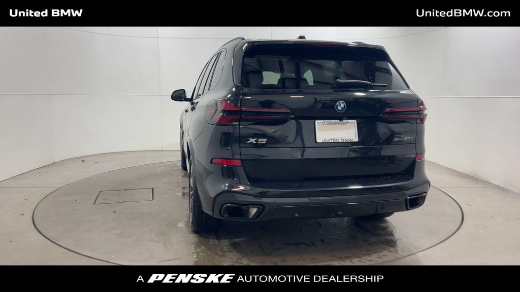 Thumbnail: 2024 BMW X5 - 7