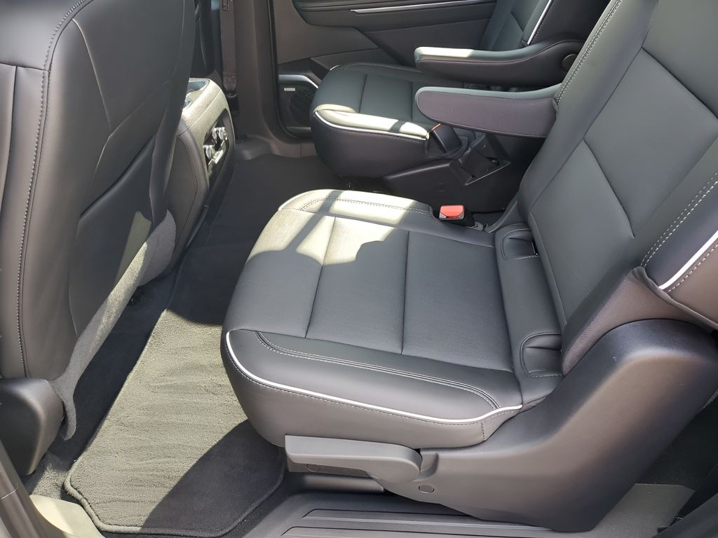 Used Car 2025 Buick Enclave  Preferred For Sale Under $40,000 In Austin, Texas