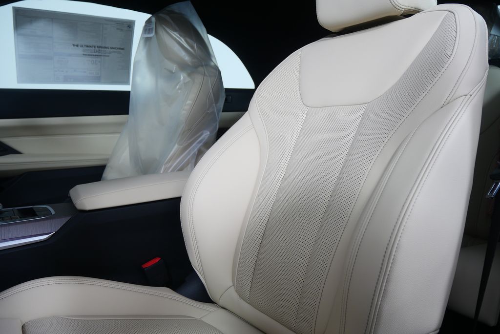 Thumbnail: 2026 BMW 4 Series - 11