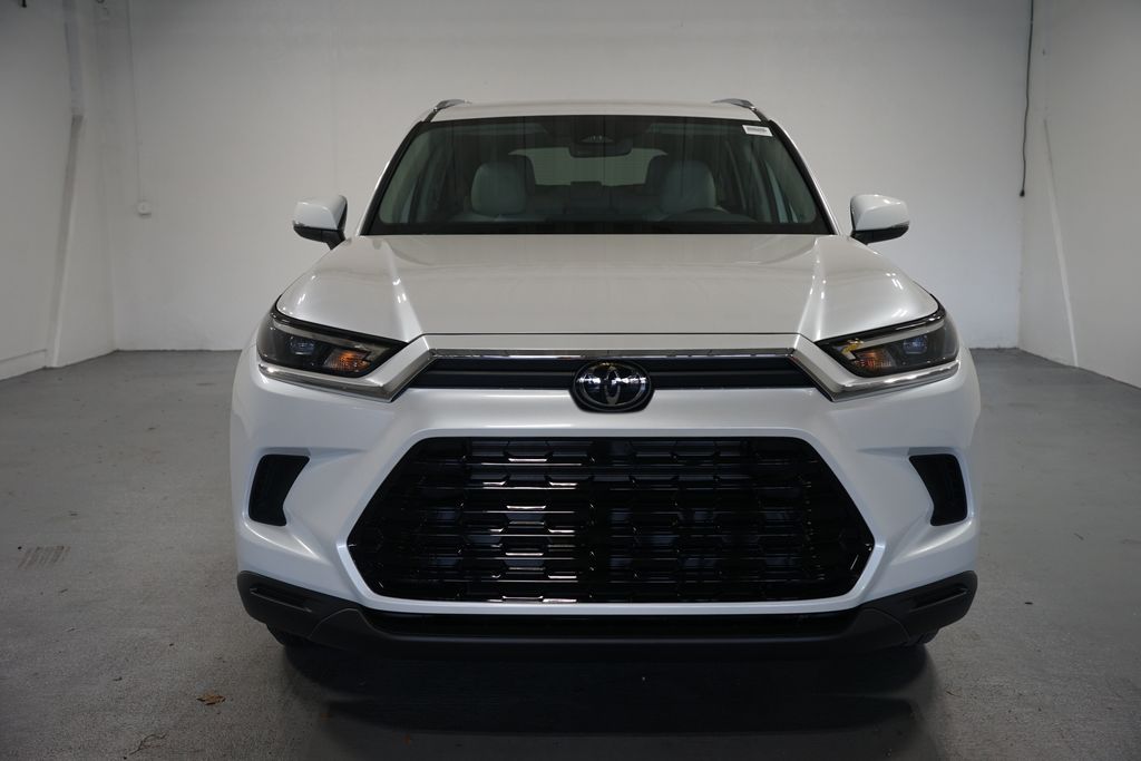 Thumbnail: 2026 Toyota Grand Highlander - 2